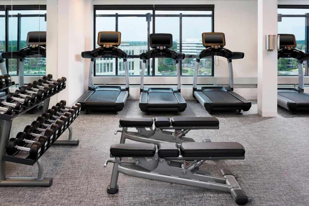 Le Meridien Chicago - Oakbrook Center