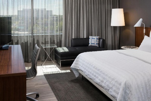 Le Meridien Chicago - Oakbrook Center image 27