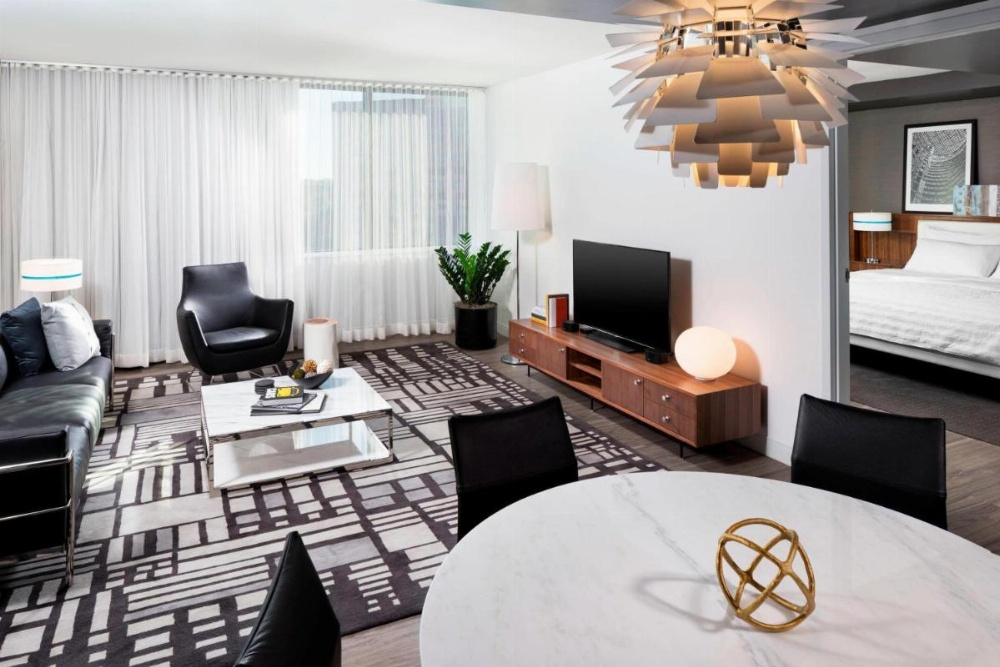 Le Meridien Chicago - Oakbrook Center Image 29